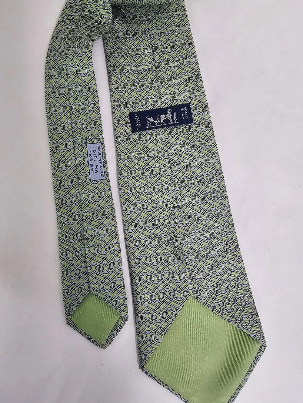 Hermès Paris Silk Tie Interlocking Chain Link Geometric Green 5101 HA Luxury - Picture 4 of 4